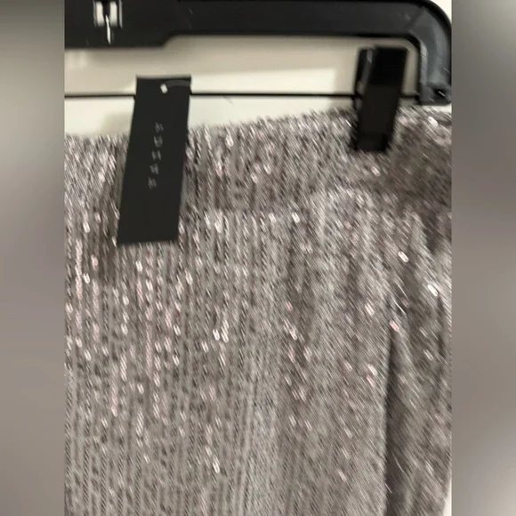 NWT ADIVA Silver Sequin Skirt - Picture 2 of 4